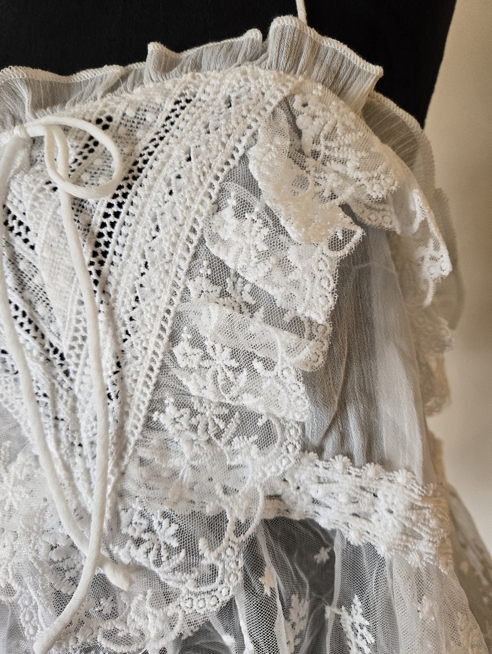 White Lace Embroidered Inset & Ruffled Camisole Top - Picture 5 of 7